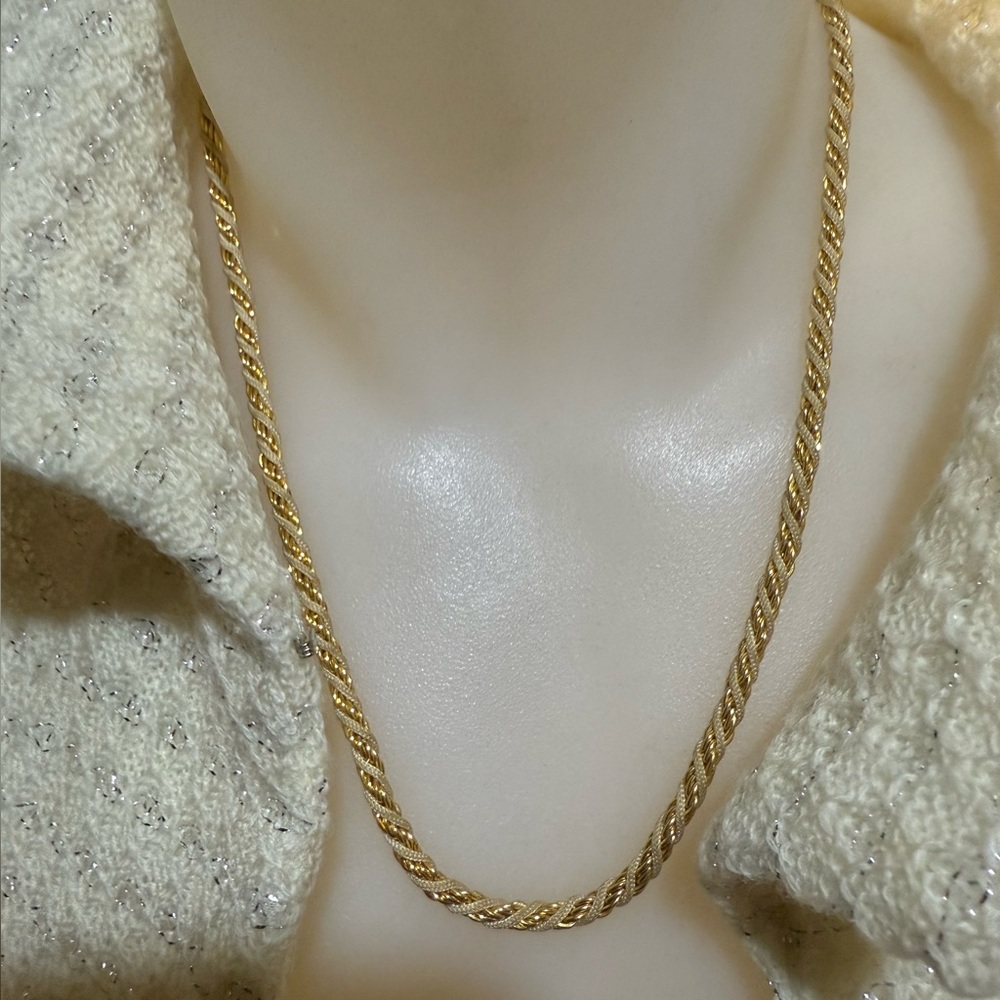 Vintage Crown Trifari Gold Rope Necklace
